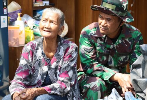 Mbah Sumiatun Merasakan Kebahagiaan Berkat Program TMMD ke-129