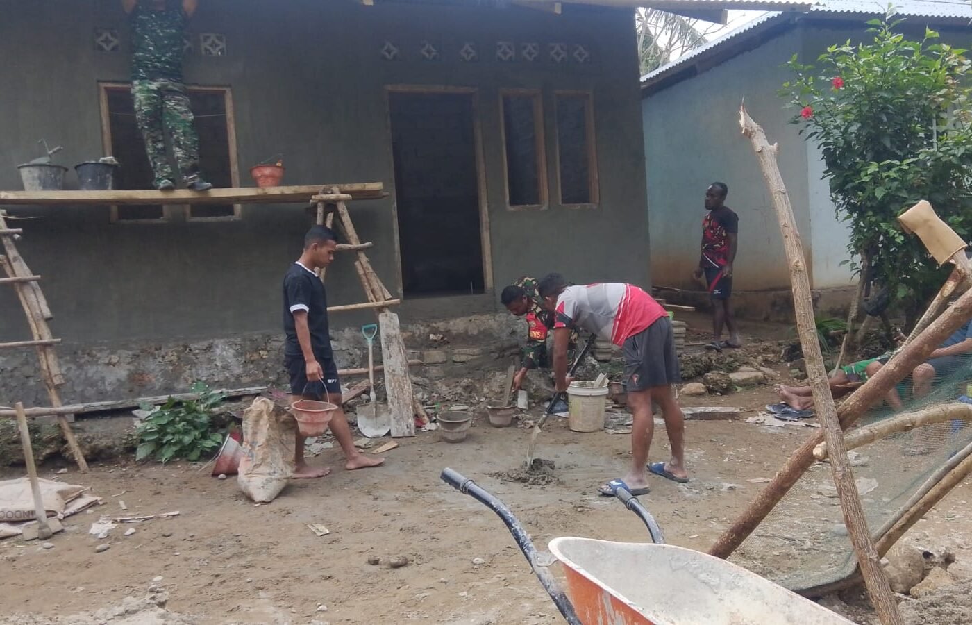 Progres Pembangunan RTLH di TMMD Persiapkan Rumah Bapak Tahu Mau