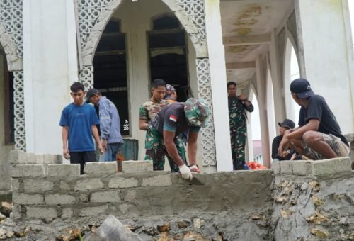 Sinergi TNI dan Warga Melalui Program Manunggal Air Bersih TMMD Ke-129 Kodim 1311/Morowali