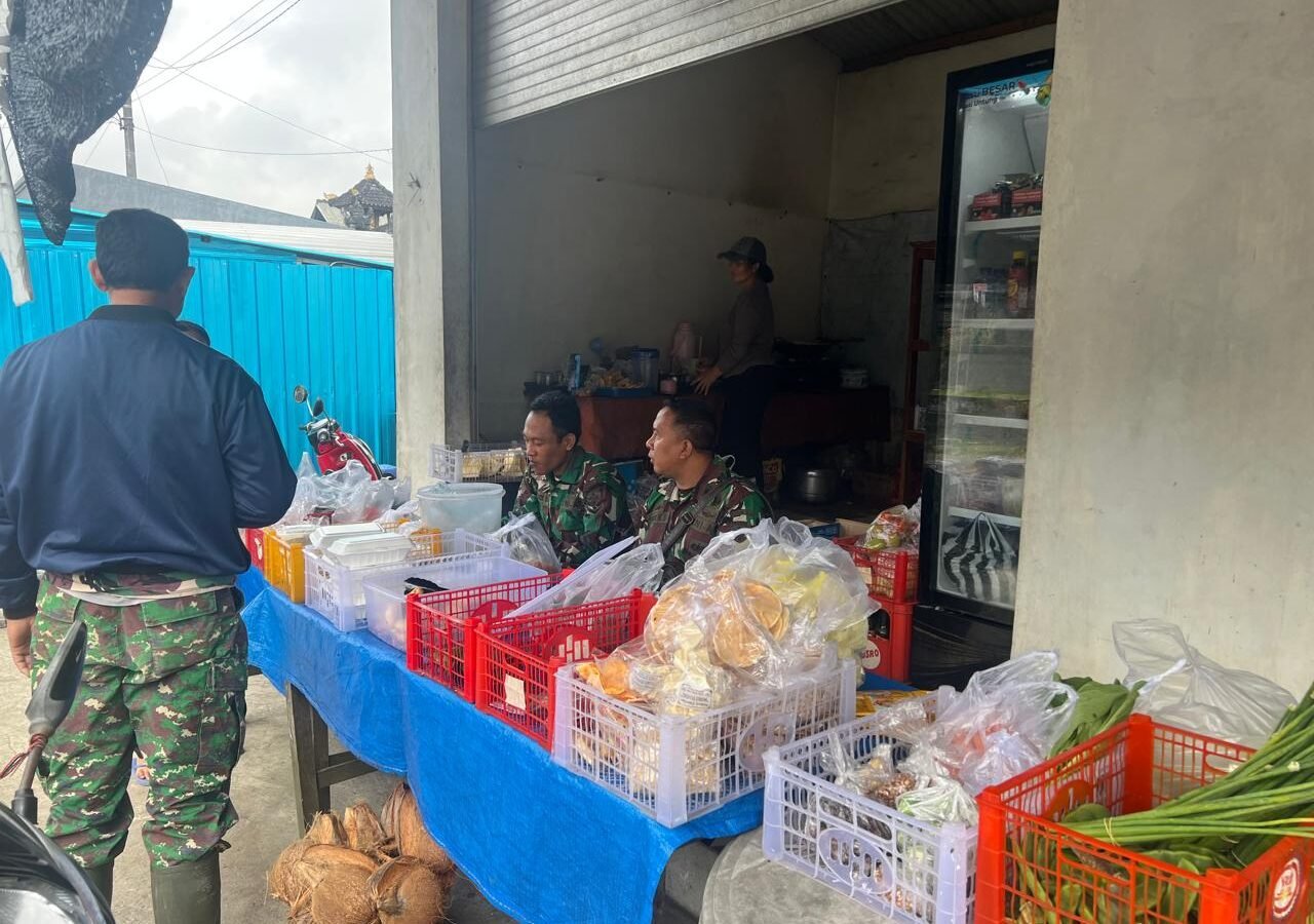 Kehadiran Satgas TMMD Ke-129, Warung Kopi Untung Besar