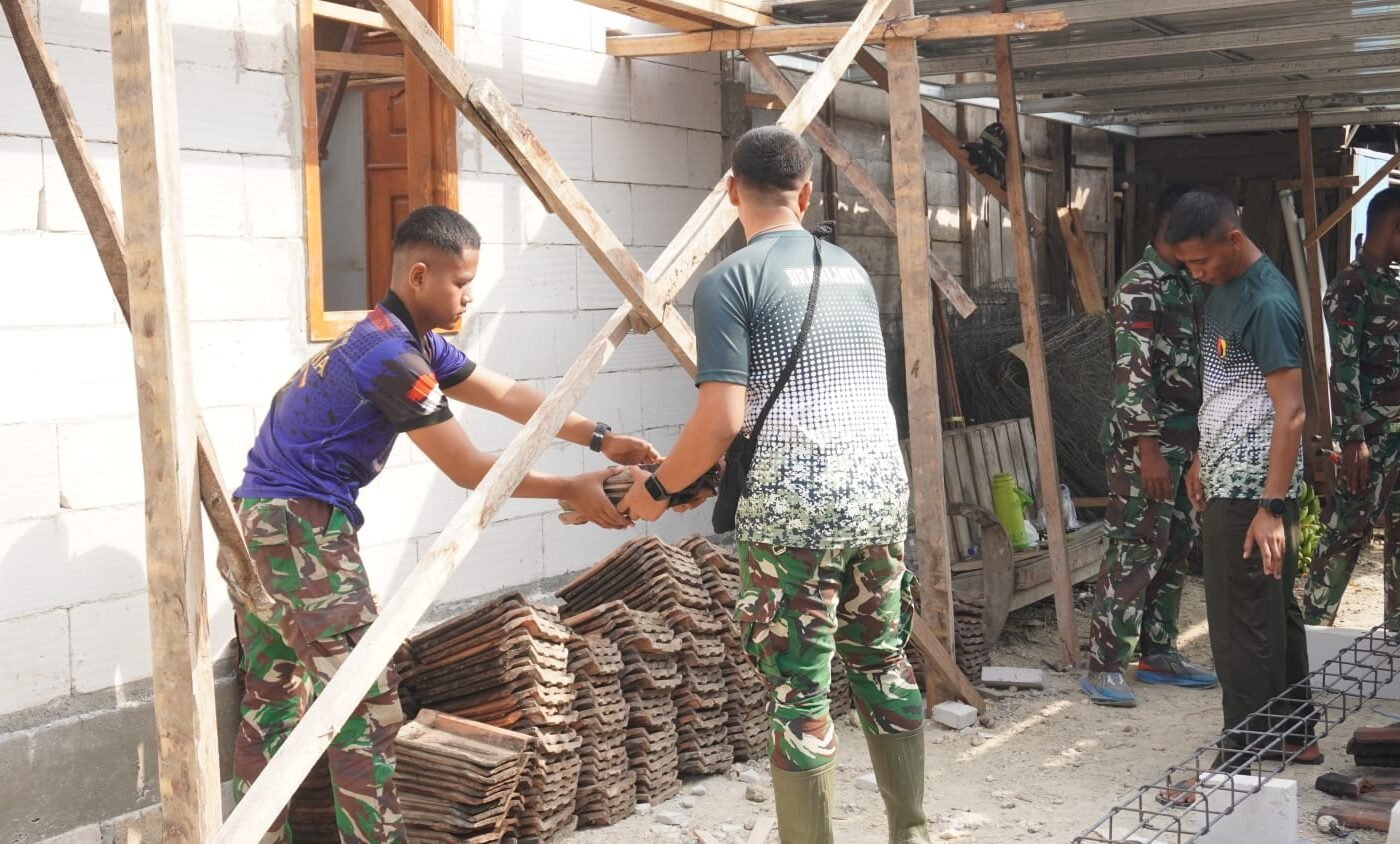 Estafet Kebersamaan: Upaya Bersama TNI dalam Program TMMD ke-129 di Lamongan