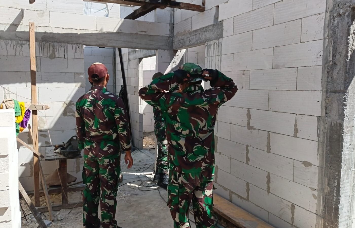 Hari Ke-8 TMMD 129: Pembangunan Rutilahu di Desa Tlemang Makin Berjaya