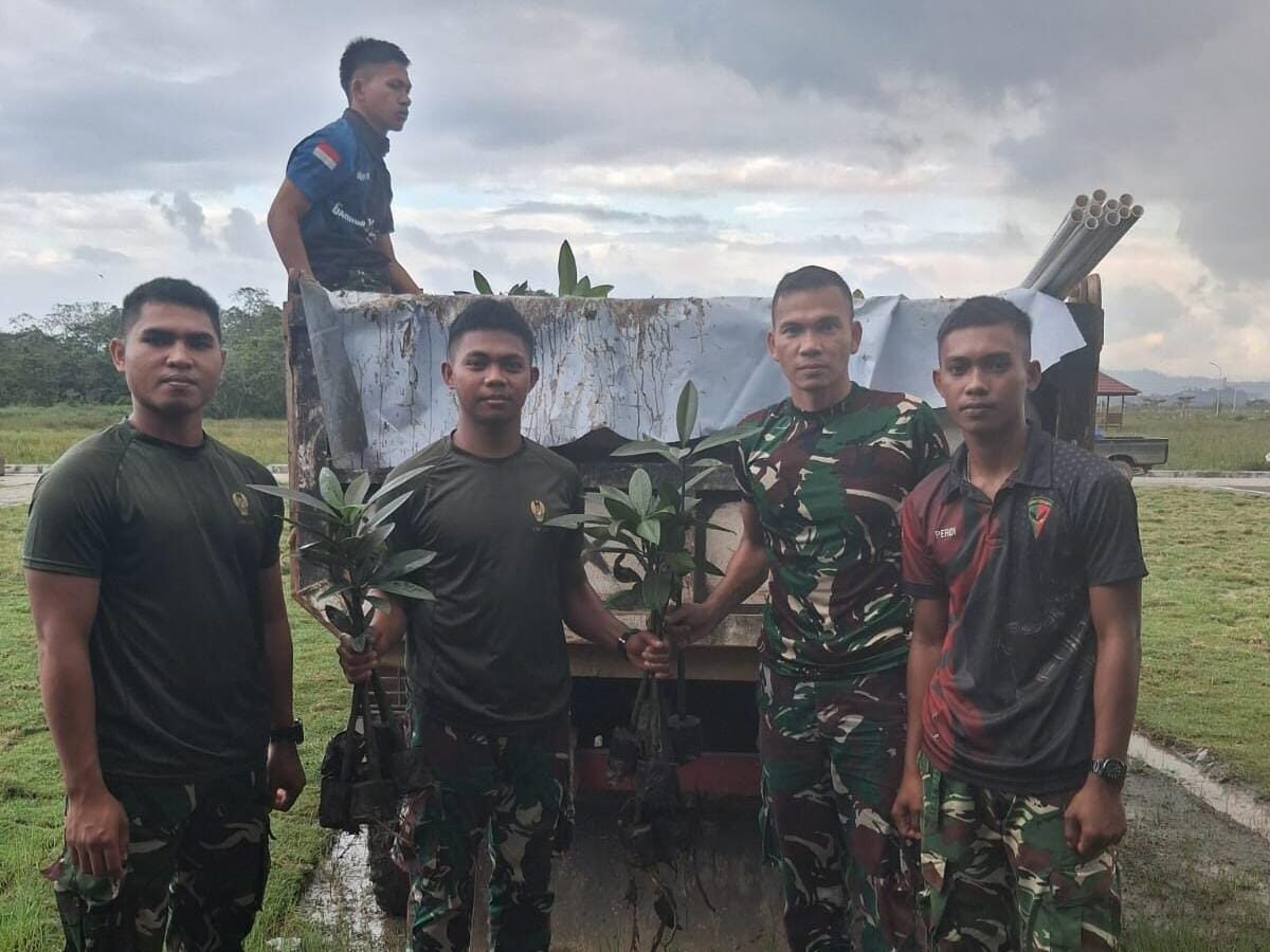 Program Lingkungan Satgas TMMD Ke-129 Kodim 1311/Morowali: Aksi Penanaman Pohon untuk Masa Depan