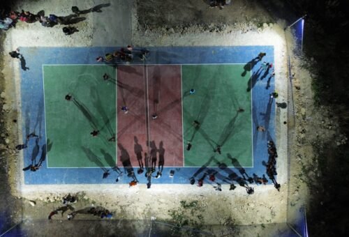 Lapangan Voli Terangi Malam Desa Tlemang, Bukti Kesuksesan TMMD 129