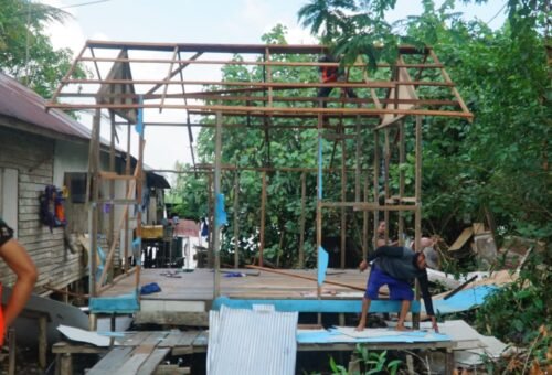 Kolaborasi TNI dan Warga dalam Program TMMD Ke-129 di Kapuas