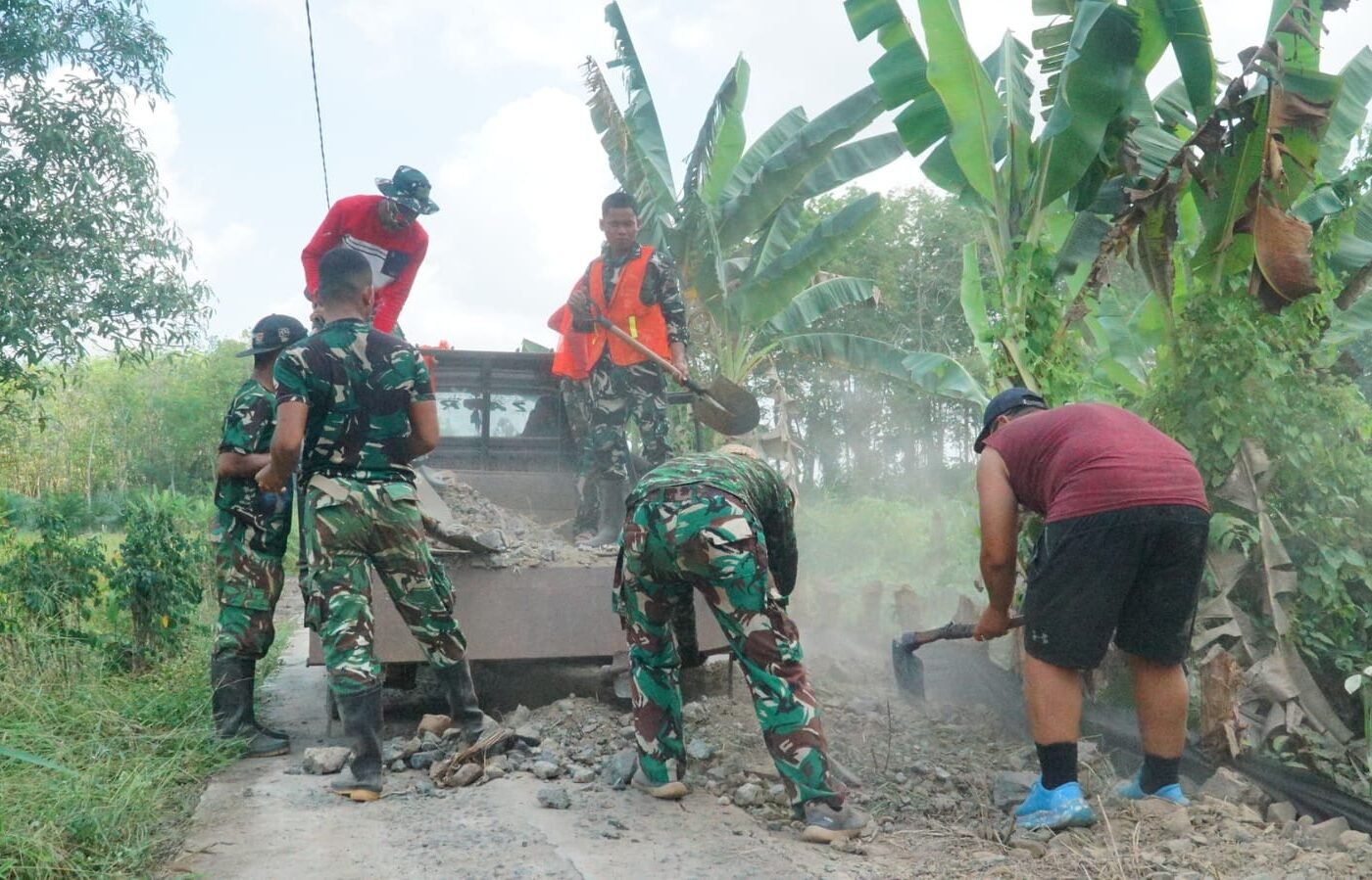 Fokus Peningkatan Infrastruktur Jalan di Desa Bandar Raya
