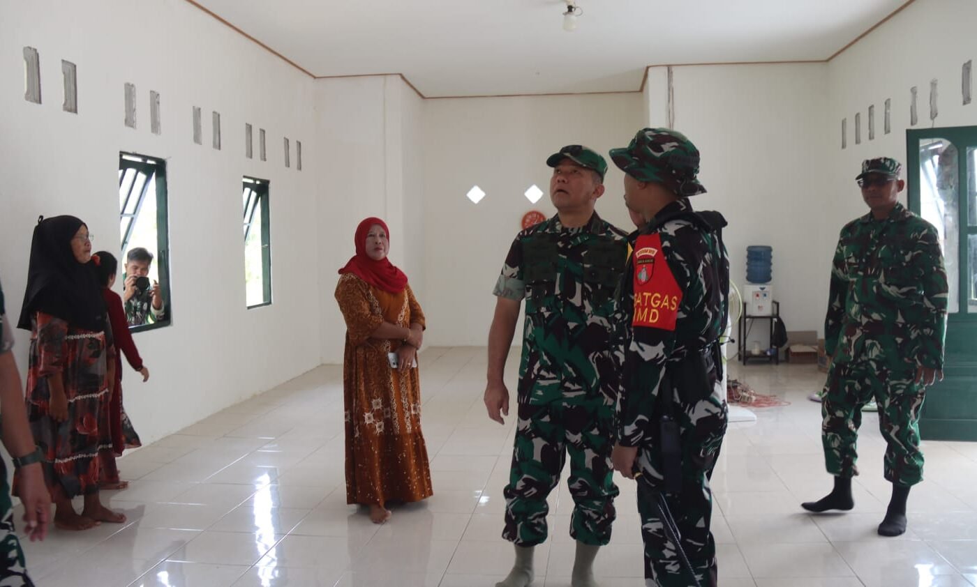 WASEV Tinjau Kualitas Rehab Musholla dalam TMMD Ke-129