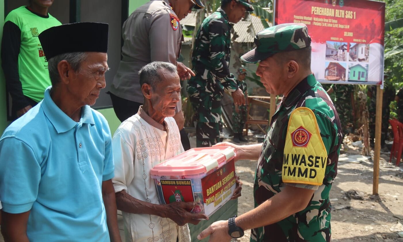 Tim WASEV TMMD Ke-129 Fokus pada Tanggung Jawab Sosial Melalui Baksos untuk Masyarakat