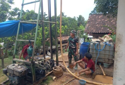 Pembangunan Sumur Bor TMMD Ke-129 Kodim 0410/KBL untuk Kesejahteraan Warga Pinang Jaya