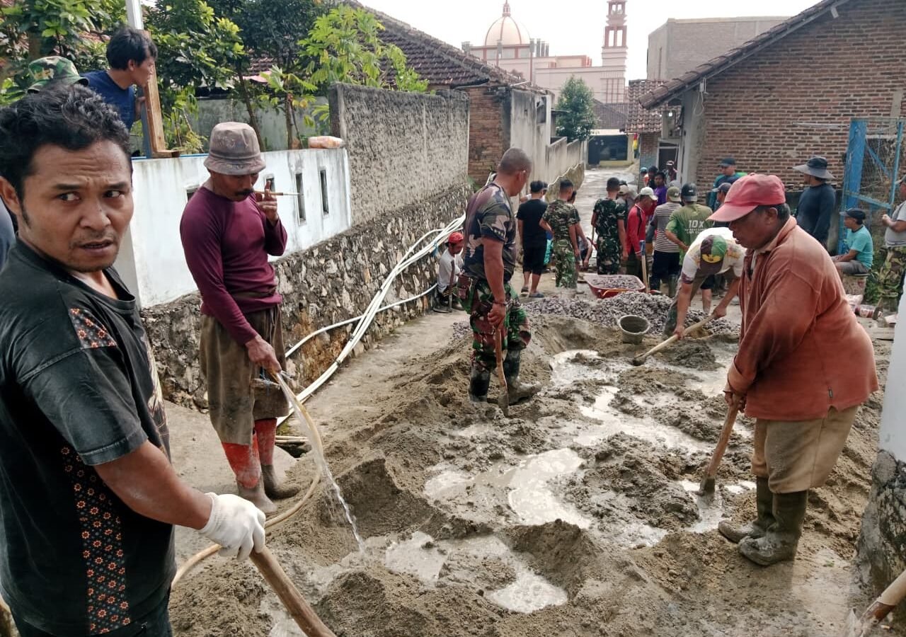 Pembangunan Rabat Beton Jalan Nangka Menuju Tahap Penting, Satgas TMMD Jamin Kualitas Konstruksi