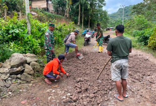 Pembangunan Infrastruktur oleh Satgas TMMD Ke-129 di Dusun Samaenre