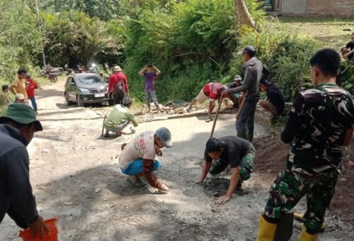 Perbaikan Dekker Titik 5 di Dusun Jawi-Jawi Terus Berlanjut