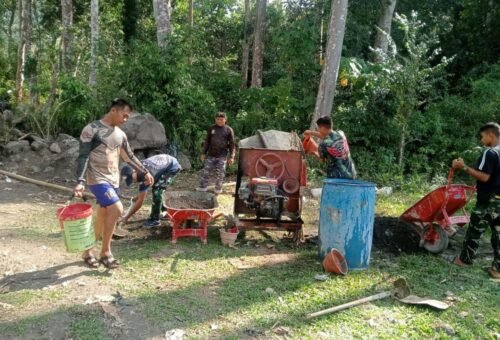 Kolaborasi TNI dan Warga dalam Pembangunan Infrastruktur di Bone