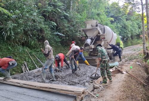 Perkembangan Pembangunan Lima Unit MCK di TMMD Ke-129 Kodim 0608/Cianjur Sudah Mencapai 53,4 Persen