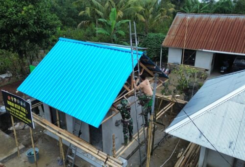 Pembangunan RTLH Berjalan Lancar, Pemasangan Plafon Jadi Fokus Utama dalam TMMD Ke-129 di Bangli