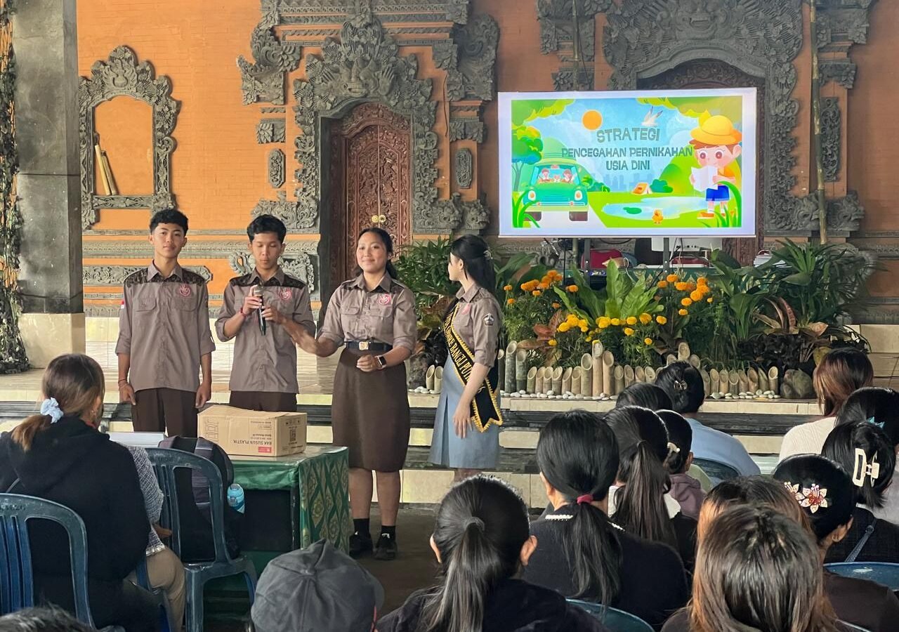 Keluarga Berperan Penting Dalam Mencegah Pernikahan Dini Pada TMMD Ke-129 Bangli