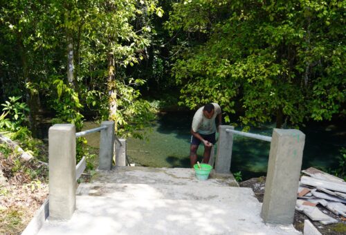 TMMD Ke-129 Kodim 1807/Sorong Selatan Tingkatkan Akses Air Terjun di Kampung Sesor
