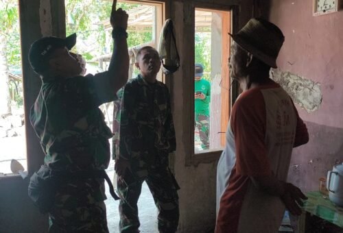 TNI Berkomitmen Dalam Pembangunan Tempat Tinggal Layak, Dan SSK TMMD ke-129 Tinjau Progres Rehab RTLH Bapak Rasta