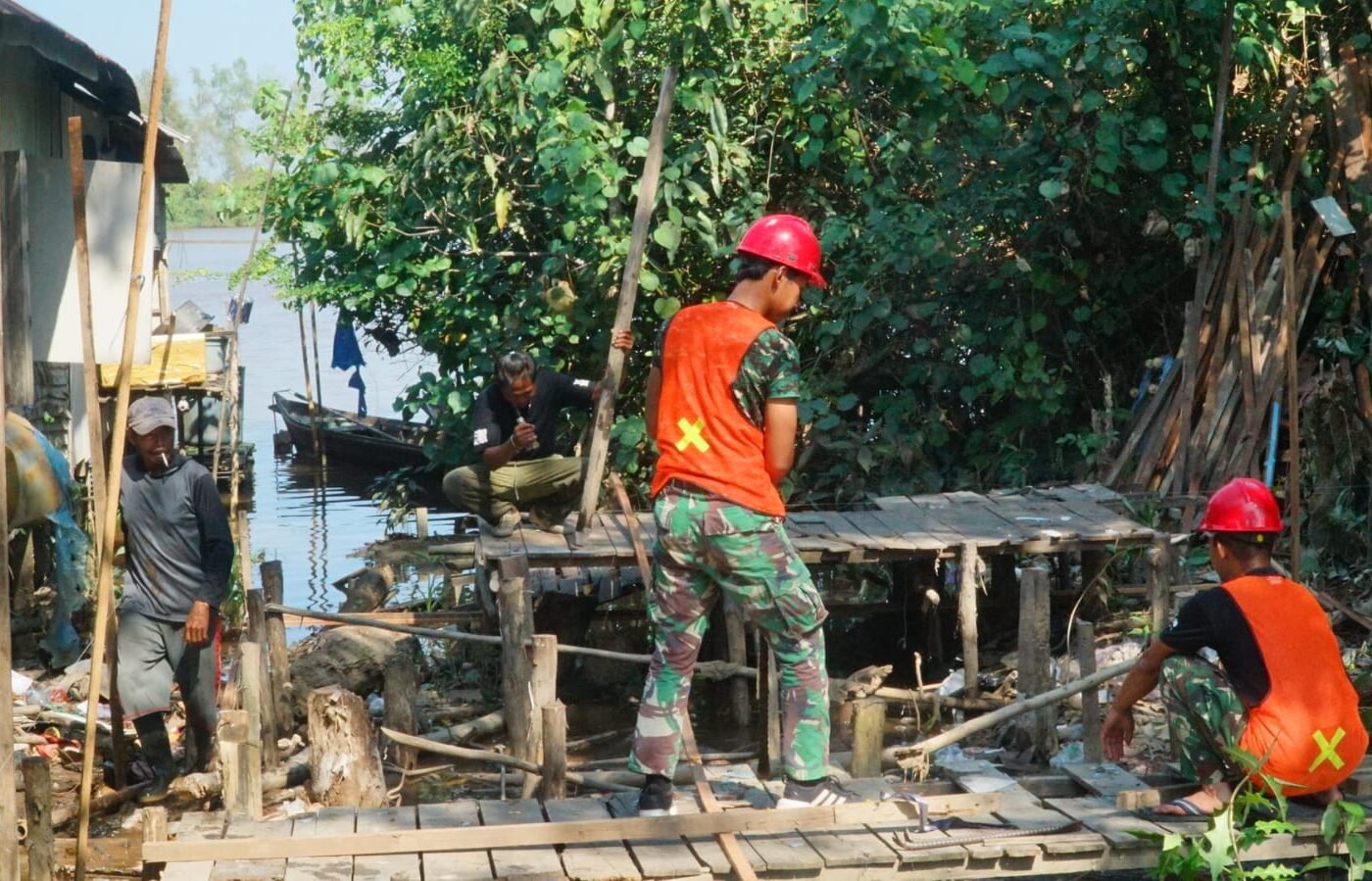 Pembangunan RTLH SAS 4 Semakin Berkembang, Tim TMMD Utamakan Kokohnya Struktur Bangunan