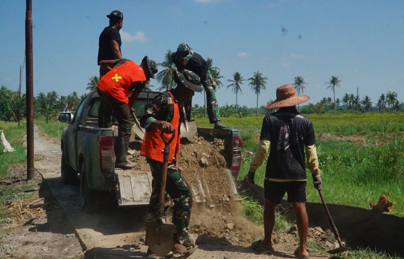 TMMD Reguler ke-129: Peningkatan Jalan 1,2 Kilometer untuk Mobilitas Warga yang Lebih Baik