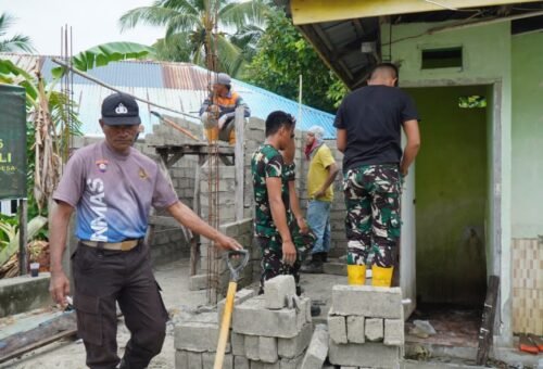 Gotong Royong Jadi Kunci Keberhasilan Pembangunan MCK Masjid Quba dalam TMMD Ke-129