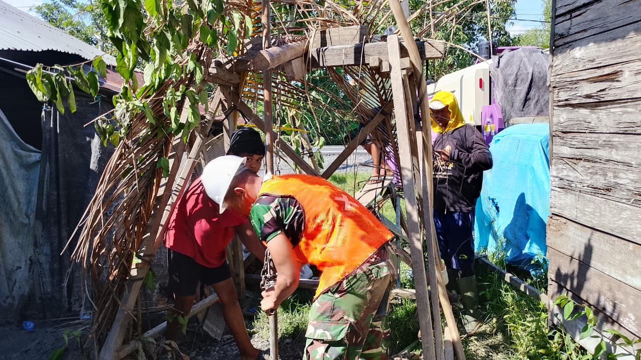 Semangat Kolaborasi Warga Desa Bandaraya dalam Proyek Pengeboran Sumur Bor TMMD Ke-129
