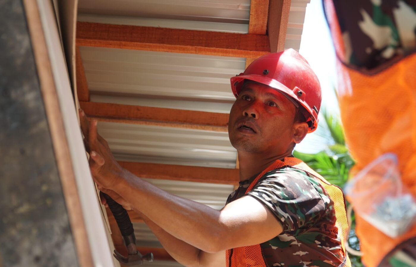 Satgas TMMD Ke-129 Percepat Penyelesaian RTLH, Rumah Bapak Walianto Kian Layak Huni