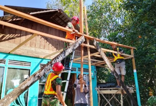 Progres Renovasi RTLH Ibu Wahida oleh Satgas TMMD Ke-129 Kodim 1011/Klk