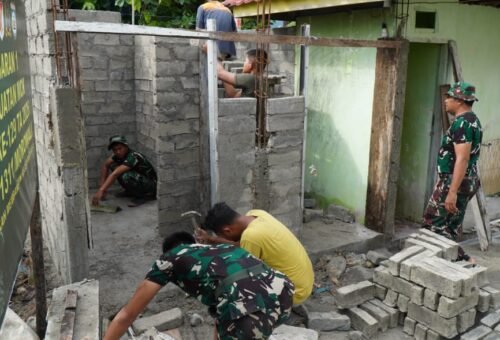 Pengecoran Tiang MCK Masjid Quba Jadi Tahap Penting Sasaran TMMD Ke-129
