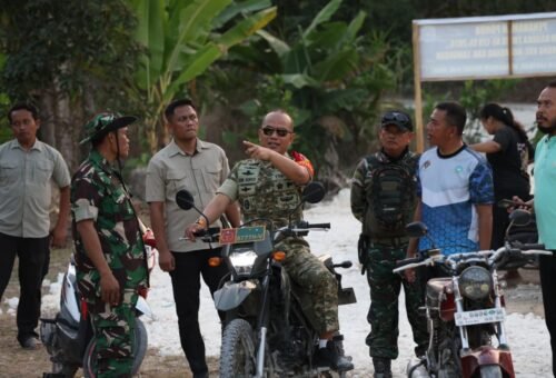 ​Mantapkan Sinergi, Dansatgas TMMD ke-129 Kodim 0812/Lamongan Duduk Bersama Danki Satgas dan Kades Demi Percepatan Pembangunan Desa