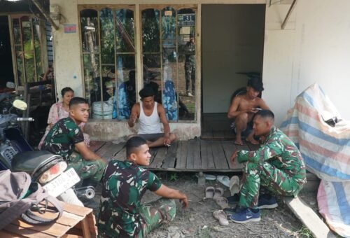 Suasana Hangat Warnai Silaturahmi Satgas TMMD Reguler Ke-129 Bersama Masyarakat Desa Bandaraya
