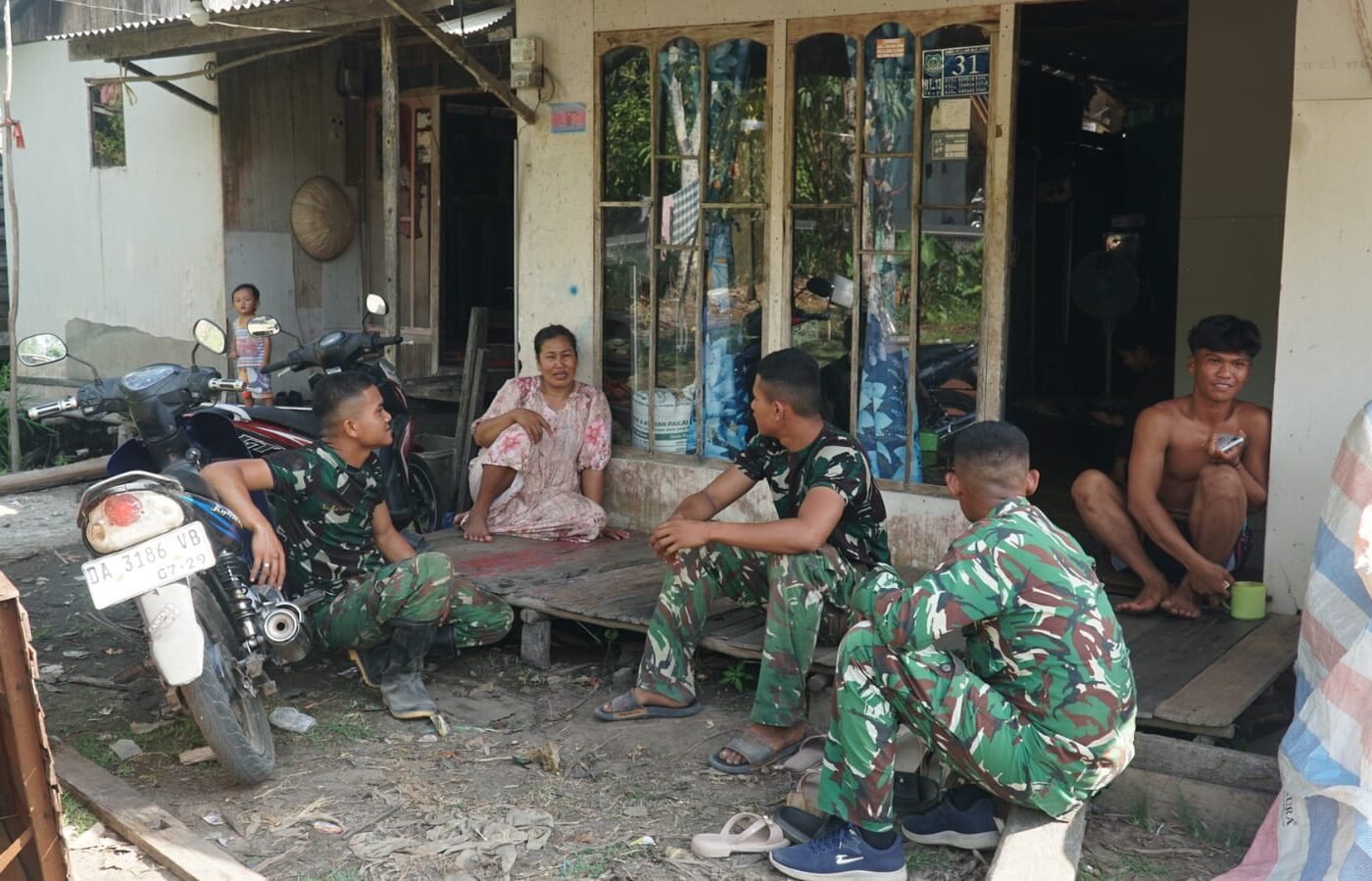 Kebersamaan Satgas TMMD dan Warga Jadi Modal Utama Sukseskan Pembangunan Desa
