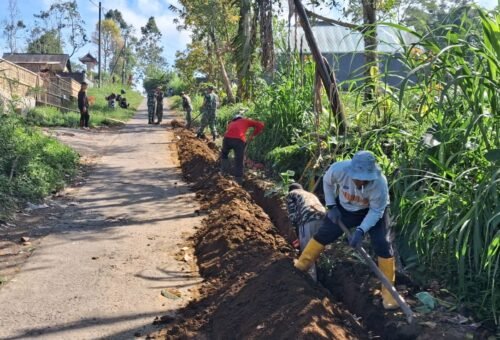 Keterlibatan Masyarakat Dorong Proyek Pipanisasi TMMD Ke-129