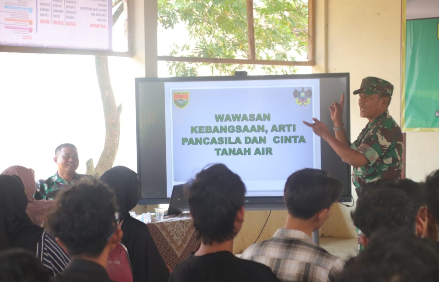Membakar Semangat Pemuda Desa Baru Raharja: TMMD Ke-129 Kodim 0412/LU Gelar Penyuluhan Wawasan Kebangsaan