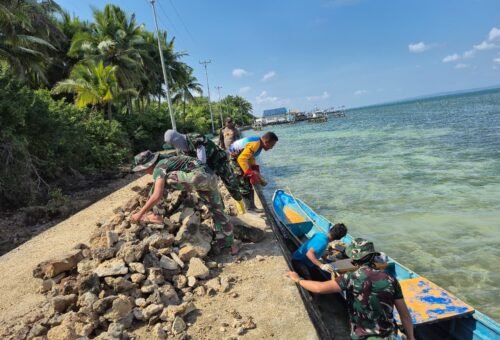 Keterlibatan Warga dalam Pembangunan Jalan di Desa Polewali