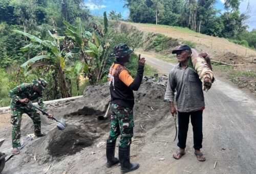 Interaksi Personel Satgas TMMD Ke-129 dan Warga: Membangun Hubungan yang Kuat
