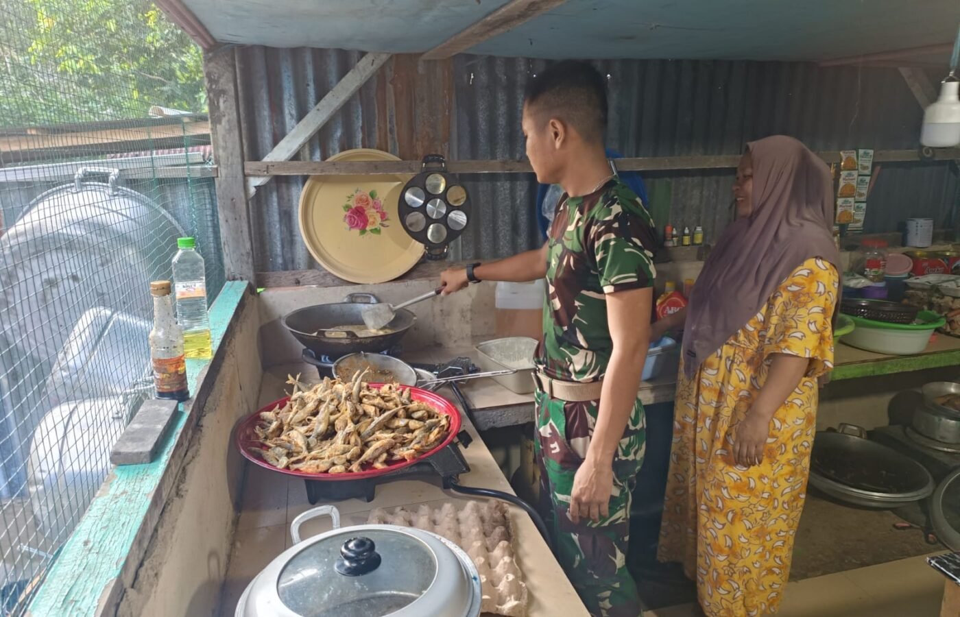 Kemanunggalan TNI dan Rakyat Terwujud dalam Kegiatan TMMD ke-129 di Sebatik