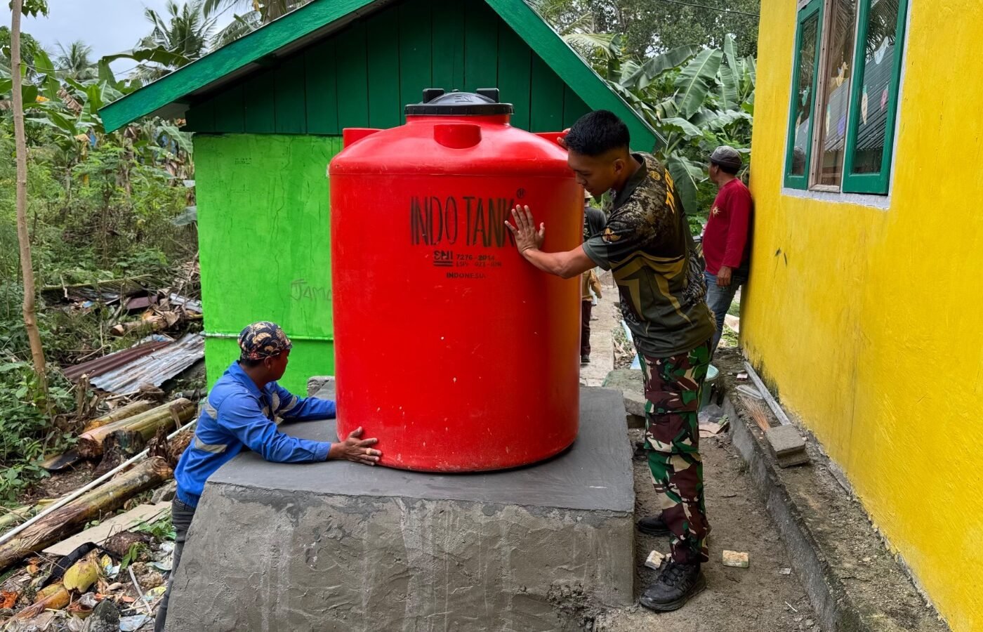 Pemasangan Tandon Air Bersih di SDN Pulau Dua Semakin Dekat