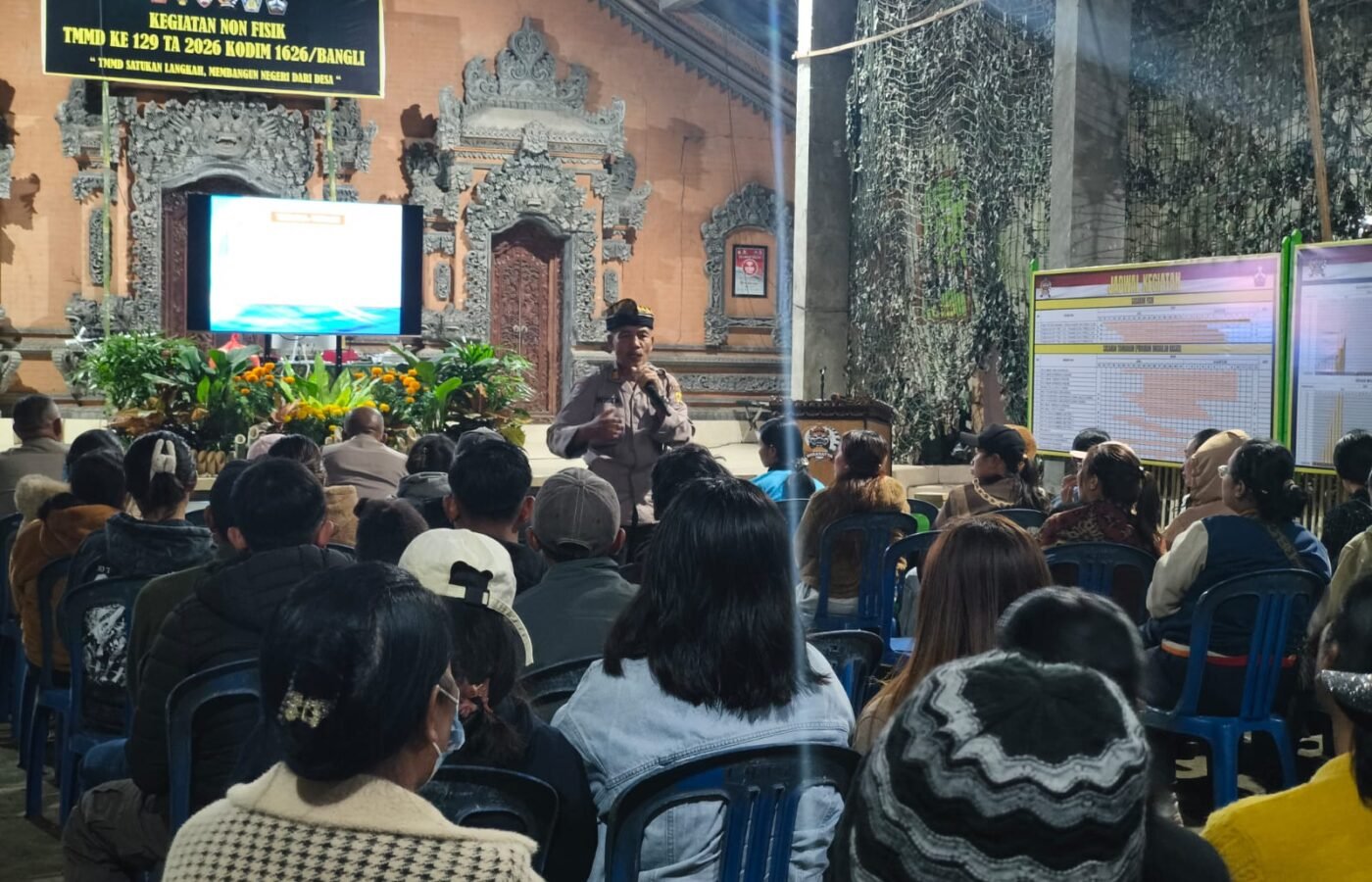 Pengenalan Bahaya Narkoba bagi Muda Mudi Desa Sekardadi Melalui TMMD Ke-129
