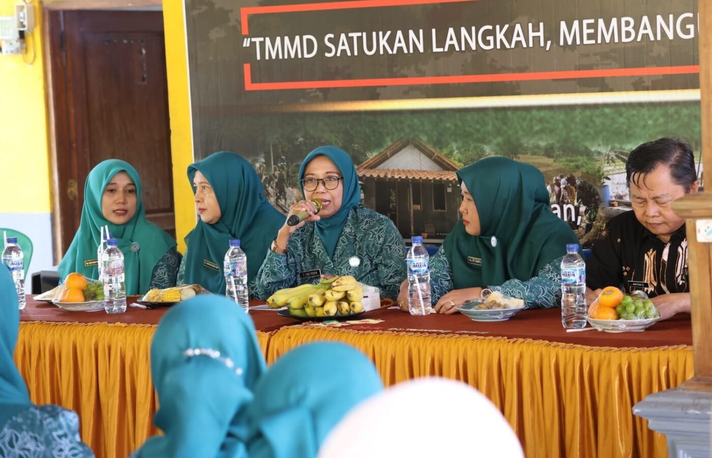Inisiatif TMMD 129, DPMD dan TP PKK Lamongan Adakan Pembinaan dan Nutrisi untuk Ibu Hamil di Tlemang
