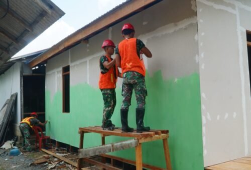 Peningkatan Kualitas Tempat Tinggal Melalui Pengecatan RTLH Bapak Walianto