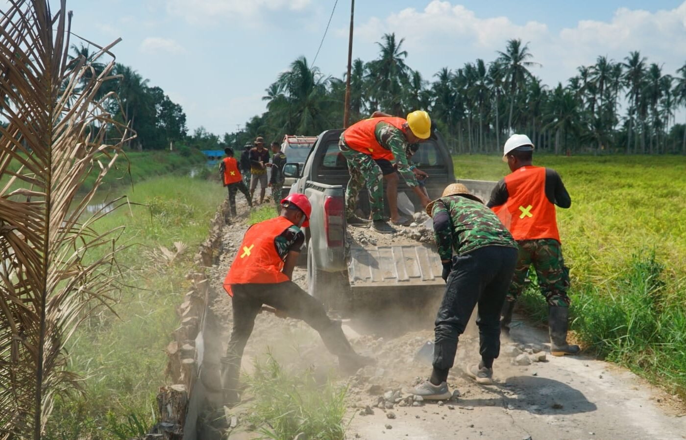 Program TMMD Ke-129: Pembangunan Jalan 1,2 Kilometer untuk Akselerasi Ekonomi Masyarakat