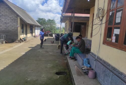 Kehangatan Kunjungan Satgas TMMD di Desa Sekardadi
