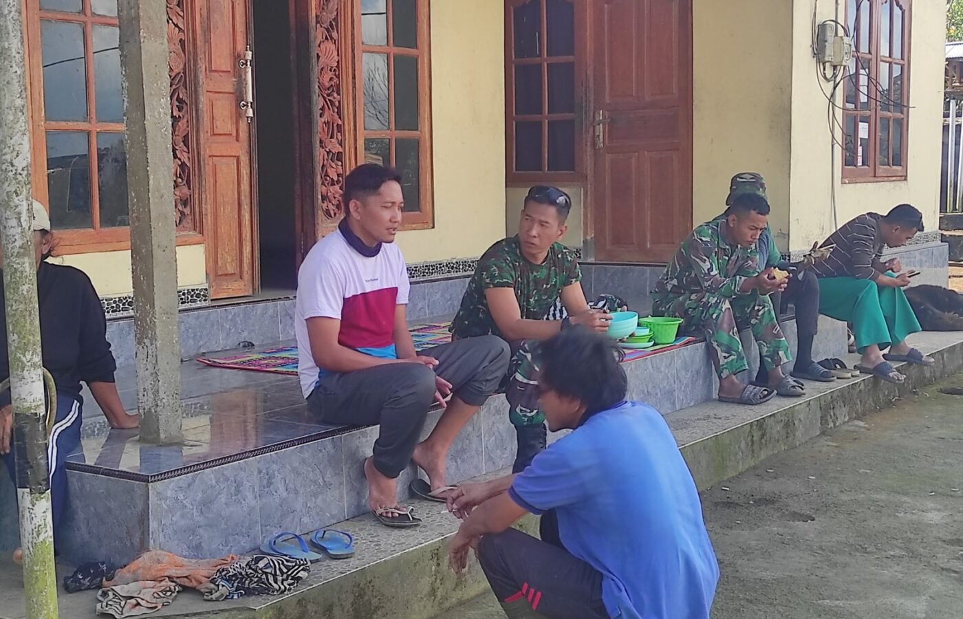 Peran Komunikasi Sosial dalam Suksesnya TMMD Ke-129 di Desa Sekardadi