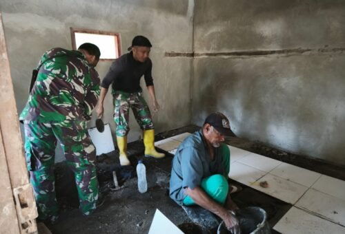 Kebahagiaan Baru Ketut Surija dengan Lantai Rumah yang Diperbarui