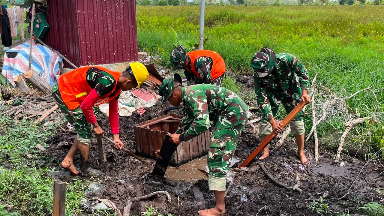 Pembangunan MCK Ibu Jumiah oleh Satgas TMMD Ke-129 Semakin Dipercepat