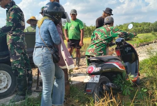 Satgas TMMD Ke-129 Tanggap Dalam Menangani Jalan Rusak di Desa Bandaraya