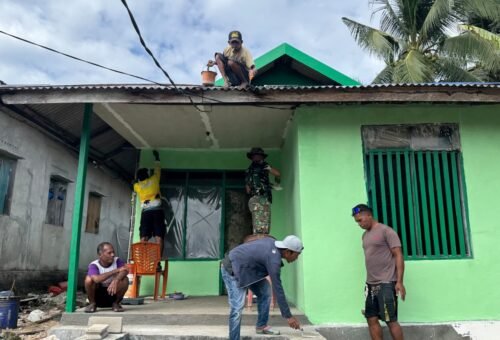 Pembangunan dan Pengecatan RTLH Bapak Hardi di Desa Pulau Dua Berlanjut Bersama Satgas TMMD