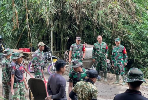 Dukungan Masyarakat Dalam Pembangunan Rabat Beton TMMD Ke-129