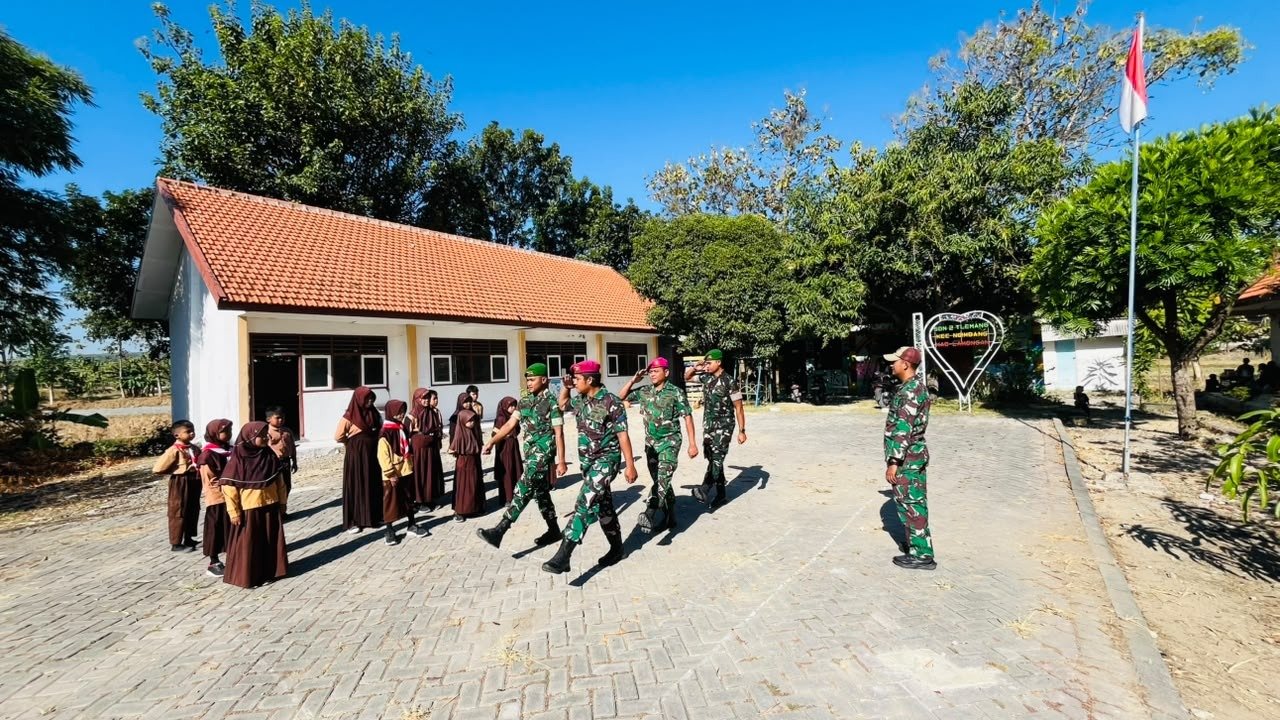 Persatuan Prajurit: Latihan PBB Bersama di SDN 2 Tlemang